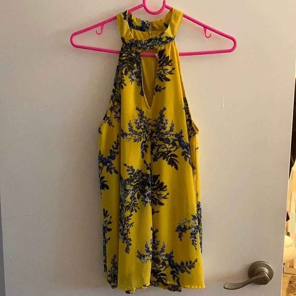 Stunning floral top